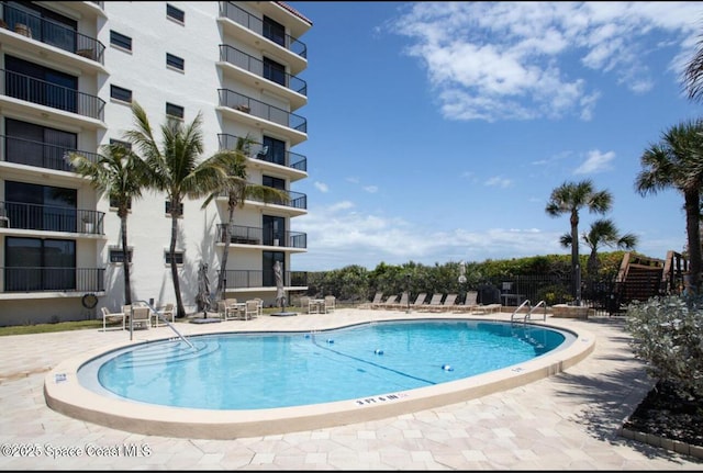 2815 S Atlantic Ave Unit 705, Cocoa Beach, FL 32931 - view of community pool