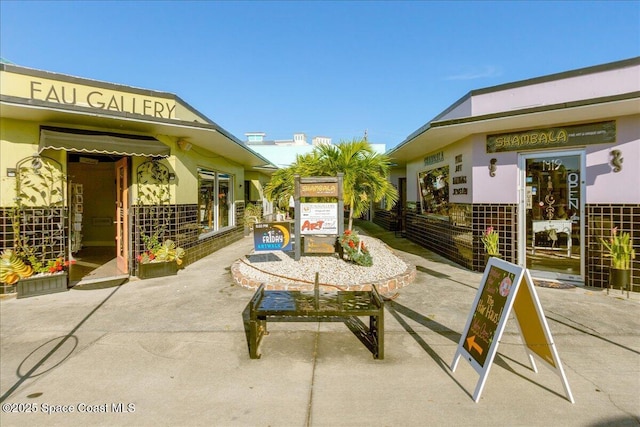 1475 Isabella Dr Unit 101, Melbourne, FL 32935 - view of patio / terrace