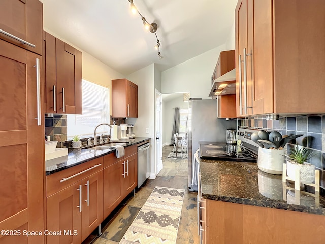 10360 Crystal Point Dr, Orlando, FL 32825 - kitchen with stainless steel dishwasher, a sink, lofted ceiling, extractor fan, and decorative backsplash