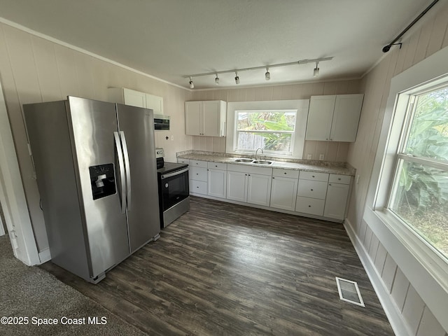 1226 Westover St, Melbourne, FL 32935 - photo 2