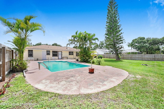 409 Stendal Rd NW, Palm Bay, FL 32907 - view of swimming pool featuring a patio area