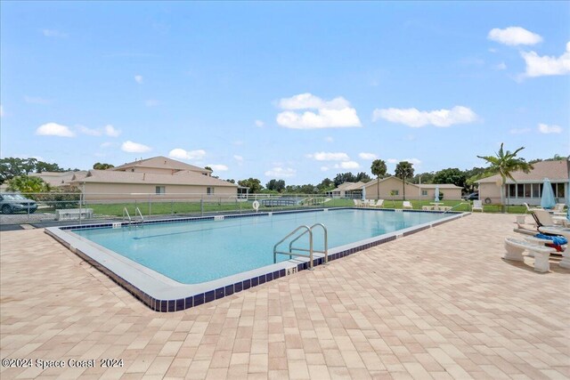 190 Shell Pl Unit 84, Rockledge, FL 32955 - community pool with a patio