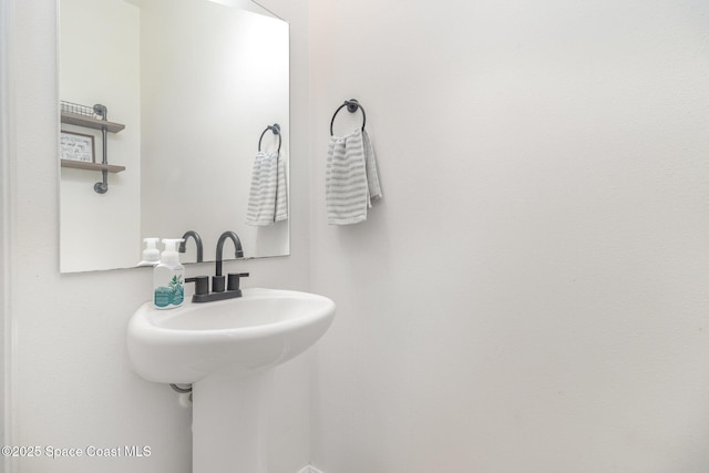 2039 Snapdragon Dr NW, Palm Bay, FL 32907 - view of bathroom