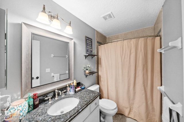 1236 Foxridge Pl, Melbourne, FL 32940 - bathroom featuring vanity, curtained shower, and a textured ceiling