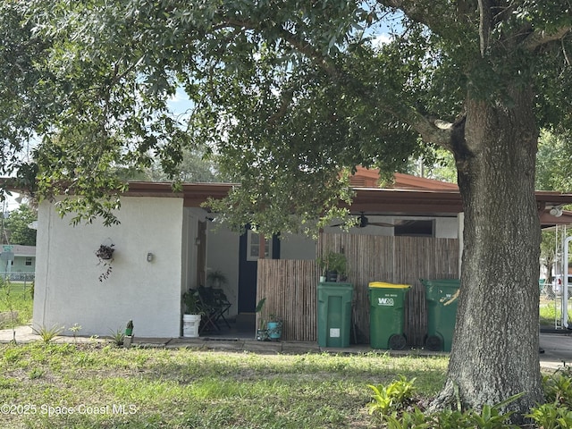 1602 Harvard Dr, Cocoa, FL 32922 - back of property with stucco siding