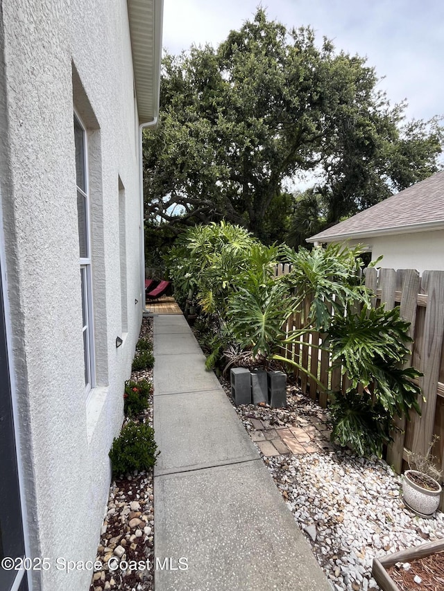 142 Ocean Garden Ln, Cape Canaveral, FL 32920 - view of yard