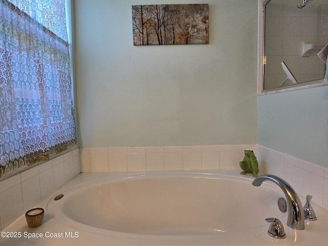 1150 Ida Way, Melbourne, FL 32940 - full bath with a garden tub