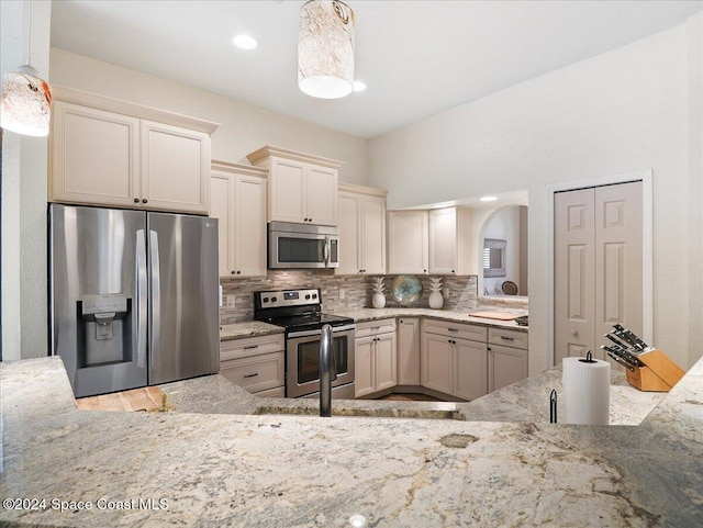 6349 Whispering Ln, Titusville, FL 32780 - photo 9