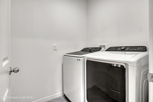 1265 Valley View Ave, Rockledge, FL 32955 - laundry area with independent washer and dryer