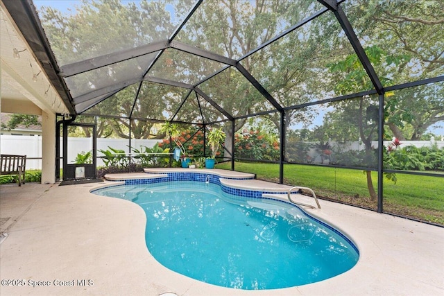 1211 Olde Bailey Ln, Melbourne, FL 32904 - view of pool with a patio area and a fenced backyard