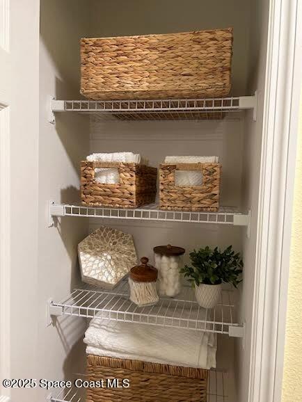 1119 Blossom Dr, Sebastian, FL 32958 - view of pantry