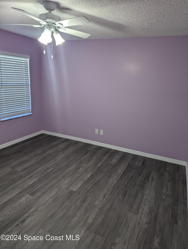 1330 Castel Pl SE, Palm Bay, FL 32909 - photo 14