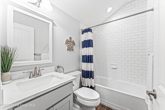1649 Tullagee Ave, Melbourne, FL 32940 - full bath with vanity, lofted ceiling, shower / tub combo, and wood finished floors