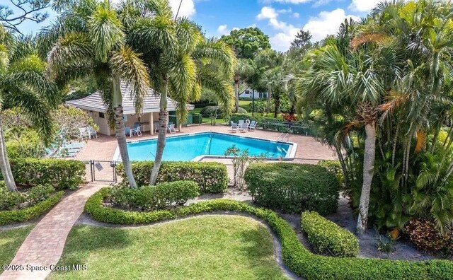 102 Prestwick Cir, Vero Beach, FL 32967 - photo 3
