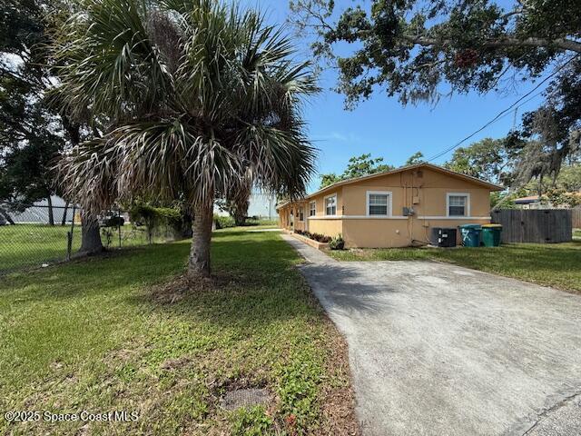 630 Brothers Ave, Melbourne, FL 32901 - photo 2