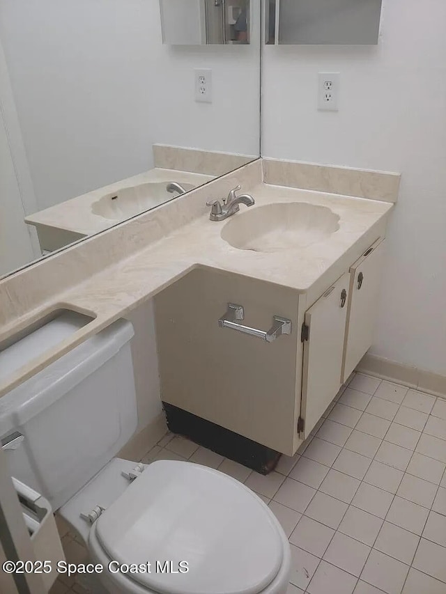 7770 Tahiti Ln Unit 208, Lake Worth, FL 33467 - bathroom with vanity and tile patterned floors
