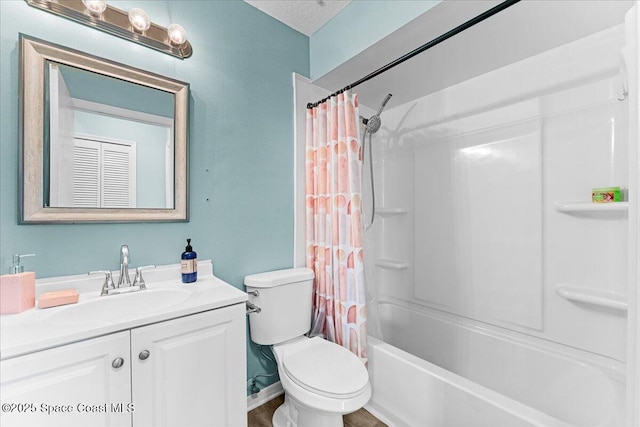 5510 Holden Rd, Cocoa, FL 32927 - bathroom featuring vanity and shower / tub combo