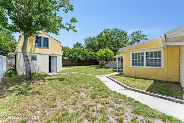 5510 Holden Rd, Cocoa, FL 32927 - fenced backyard with an outdoor structure