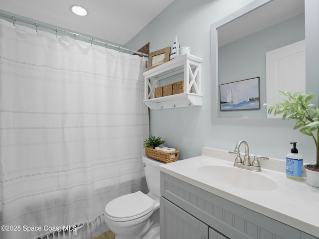 3662 Brantley Cir, Rockledge, FL 32955 - full bathroom featuring vanity and a shower with shower curtain