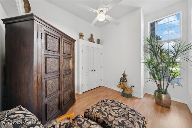 984 Wimbledon Dr, Melbourne, FL 32940 - foyer with light wood-type flooring and a ceiling fan