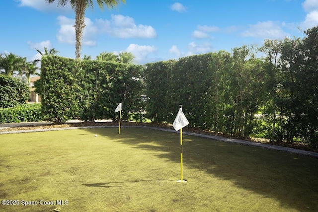 7354 Lucaya Ct, Melbourne, FL 32940 - view of community with a putting area