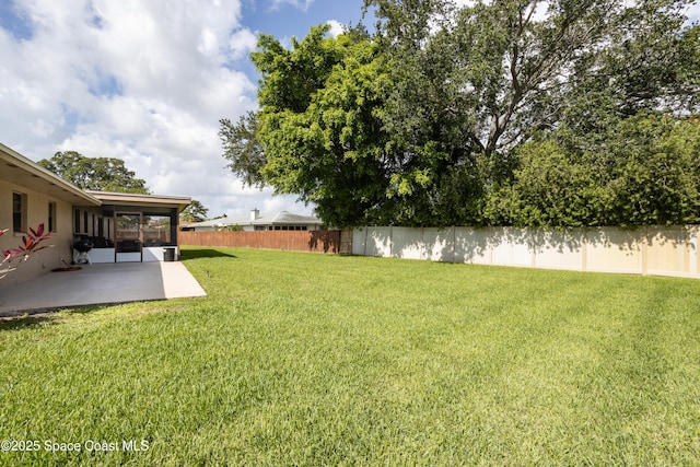 716 Endicott Rd, Melbourne, FL 32940 - fenced backyard featuring a patio area
