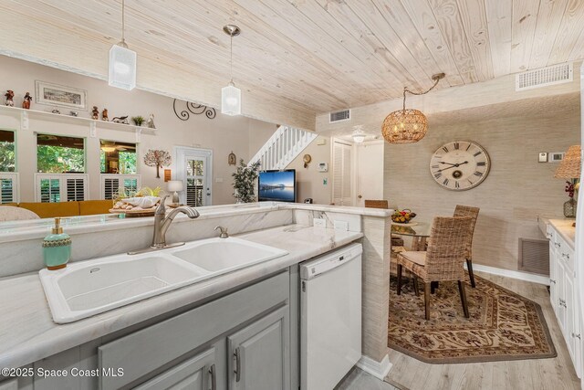 6205 Treetop Dr, Melbourne Beach, FL 32951 - photo 7