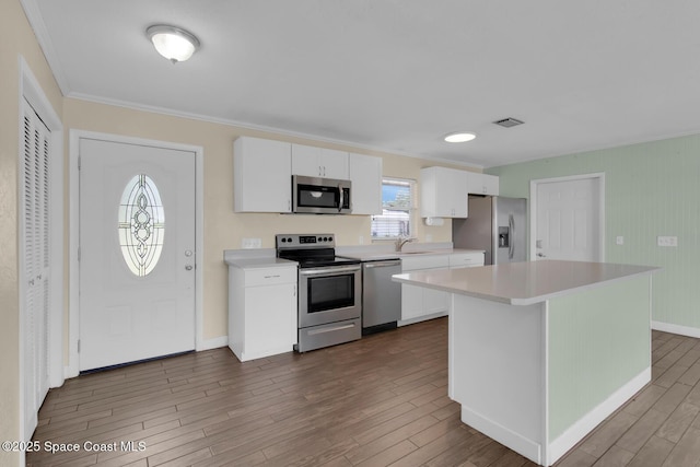 203 Parkwood Ln, Edgewater, FL 32132 - photo 4