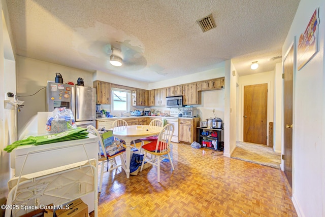 75 W Towne Pl, Titusville, FL 32796 - photo 7