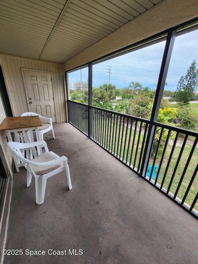 5807 N Atlantic Ave Unit 322, Cape Canaveral, FL 32920 - view of sunroom / solarium