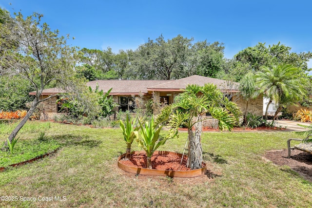 698 Awin Ct SE, Palm Bay, FL 32909 - photo 1
