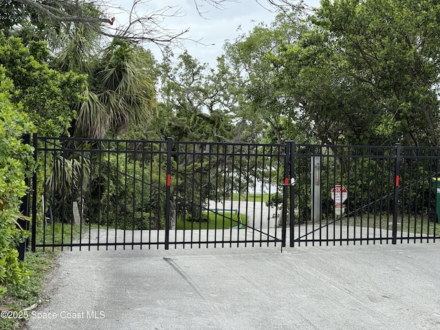 406 Mcleod Dr, Cocoa, FL 32922 - view of gate