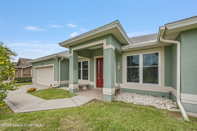 2542 Woodfield Cir, Melbourne, FL 32904 - view of front of house featuring stucco siding, an attached garage, and concrete driveway