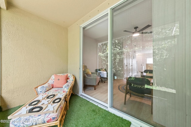 1311 Hampton Park Ln, Melbourne, FL 32940 - sunroom / solarium featuring a ceiling fan