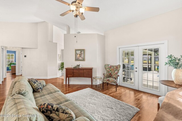585 Lake Victoria Cir, Melbourne, FL 32940 - photo 15