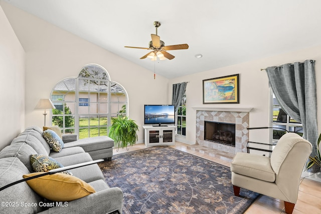 585 Lake Victoria Cir, Melbourne, FL 32940 - photo 3