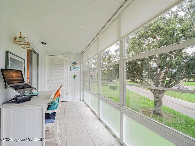 57 Woodland Dr Unit 201, Vero Beach, FL 32962 - sunroom / solarium with tile patterned floors