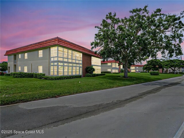 57 Woodland Dr Unit 201, Vero Beach, FL 32962 - view of building exterior
