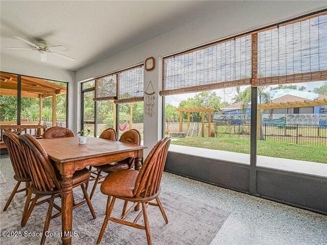 9025 106th Ave, Vero Beach, FL 32967 - sunroom featuring ceiling fan