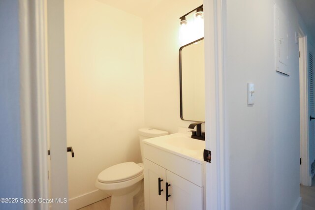 1810 Dixon Blvd, Cocoa, FL 32922 - half bath featuring vanity and toilet