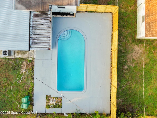 1810 Dixon Blvd, Cocoa, FL 32922 - bird's eye view of a pool area