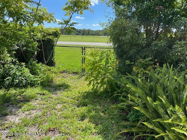 721 Fern Ave, Titusville, FL 32796 - photo 4