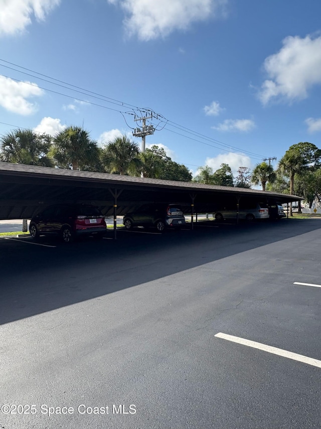 1515 Huntington Ln Unit 915, Rockledge, FL 32955 - view of covered parking lot