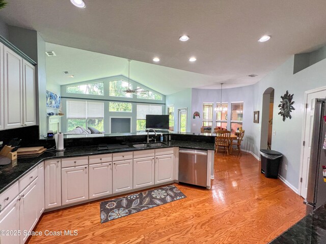 2560 Benjamin Rd, Jacksonville, FL 32223 - photo 9