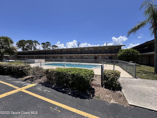 1715 Dixon Blvd Unit 102, Cocoa, FL 32922 - view of community pool