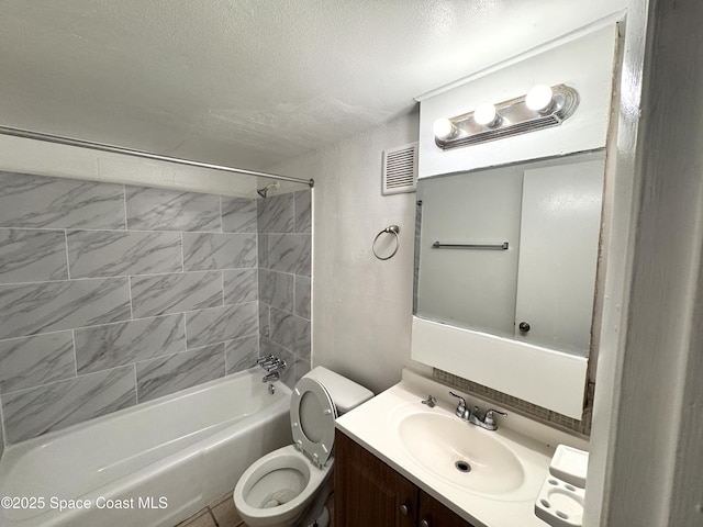 1715 Dixon Blvd Unit 102, Cocoa, FL 32922 - bathroom featuring shower / bath combination, vanity, and a textured ceiling