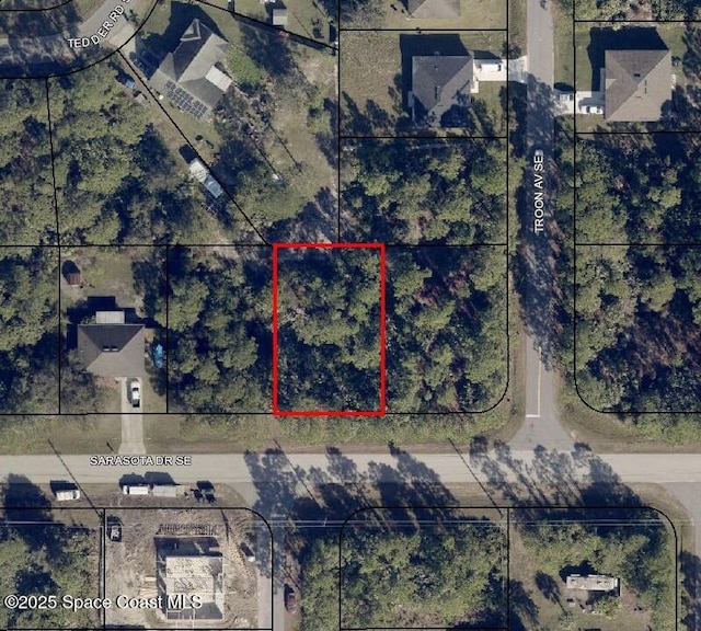 889 Sarasota Dr SE, Palm Bay, FL 32909