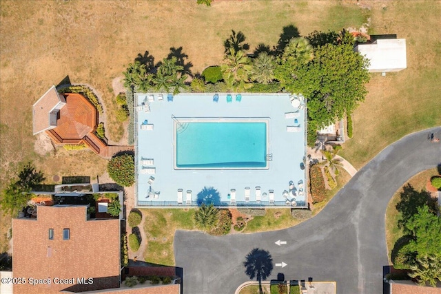 101 La Costa St Unit 2B, Melbourne Beach, FL 32951 - aerial view of a pool area