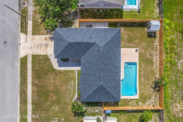 865 Southern Pine Trl, Rockledge, FL 32955 - bird's eye view of a pool