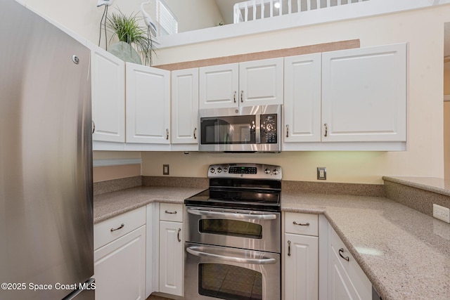 716 Plantation Dr, Titusville, FL 32780 - photo 12